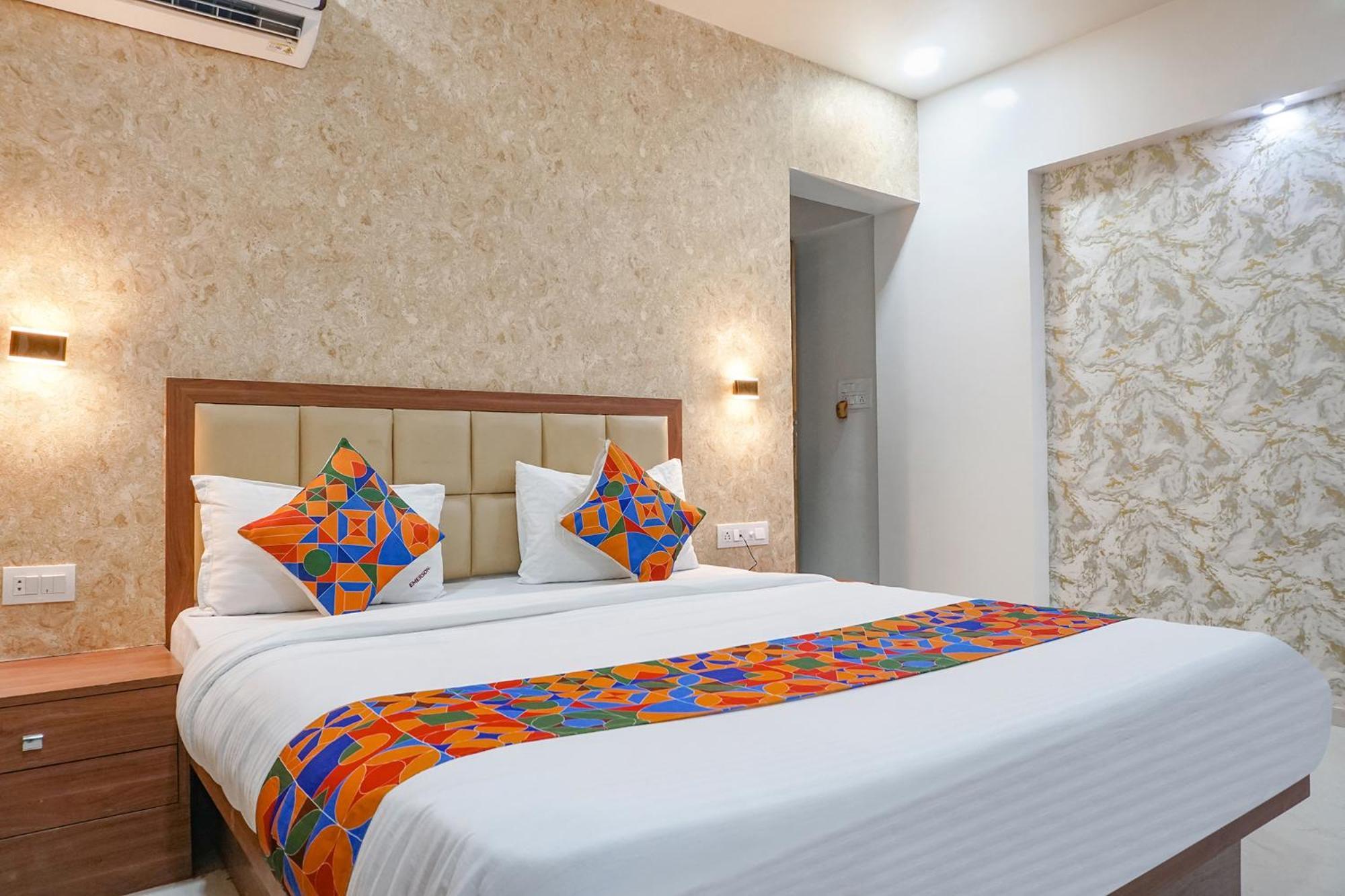 Fabhotel Emersion Residency - High Street Near Laxman Nagar, Baner Pune Exterior photo