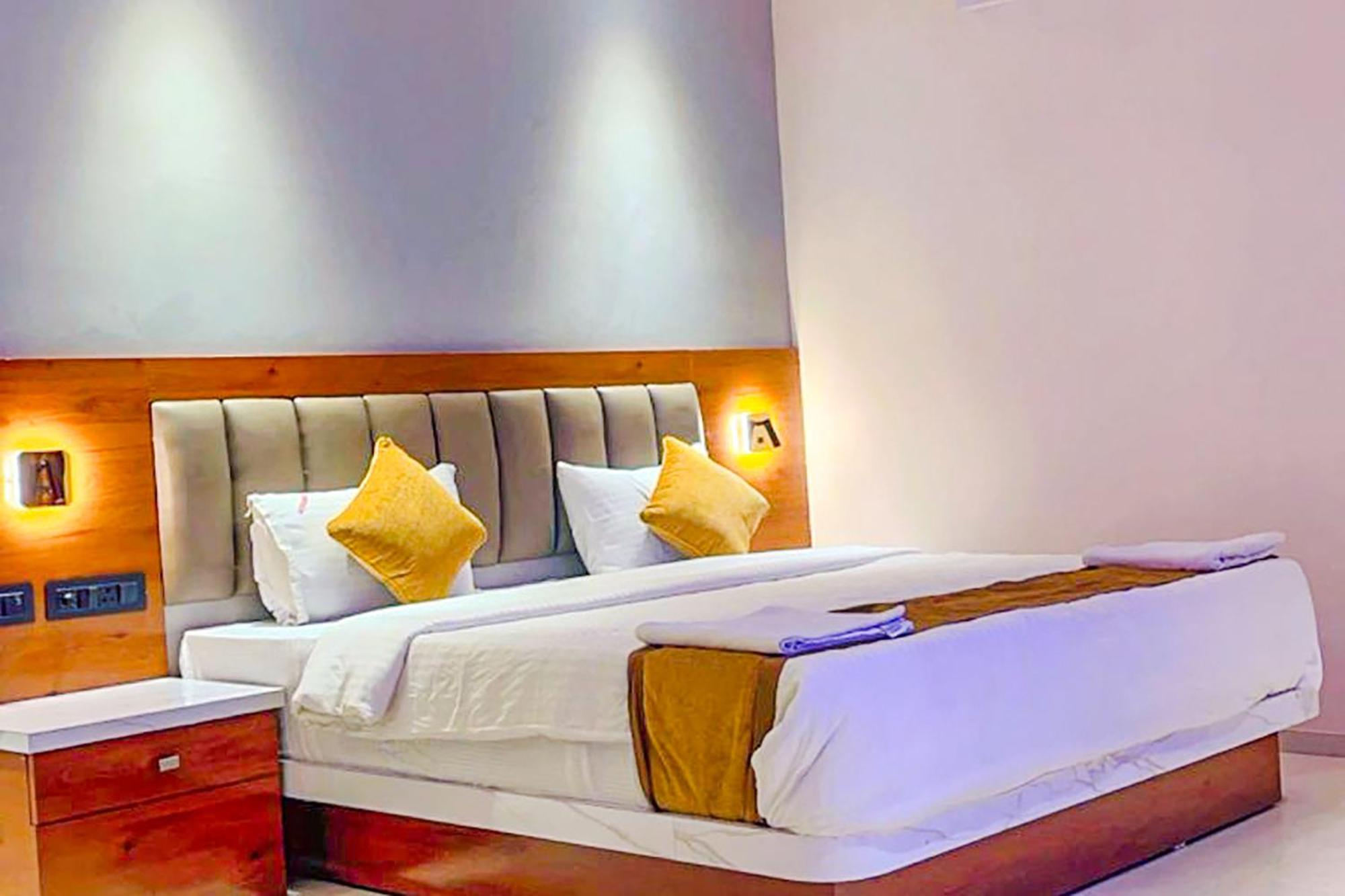 Fabhotel Emersion Residency - High Street Near Laxman Nagar, Baner Pune Exterior photo
