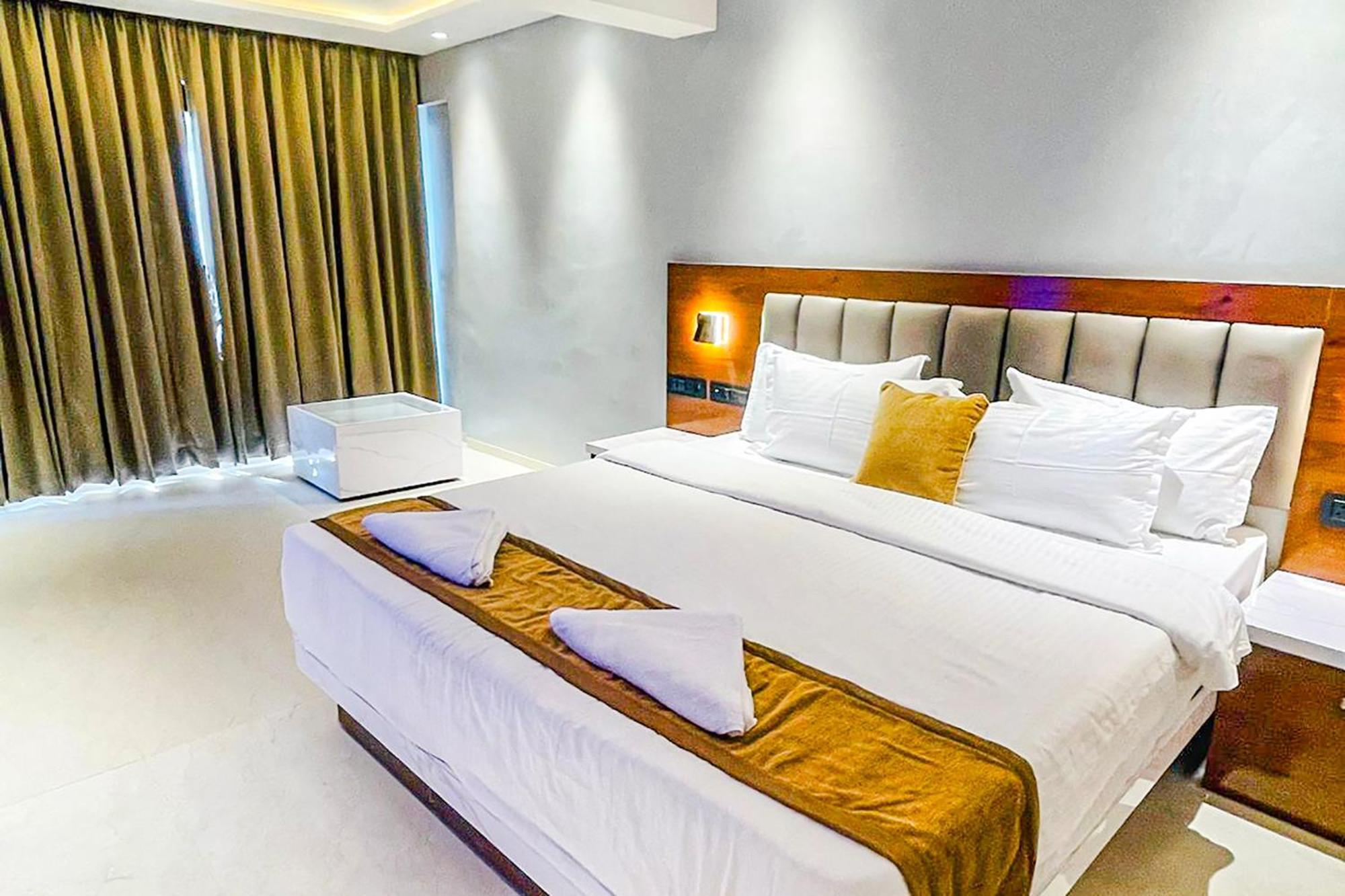 Fabhotel Emersion Residency - High Street Near Laxman Nagar, Baner Pune Exterior photo